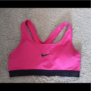 Nike Pro Sports Bra!